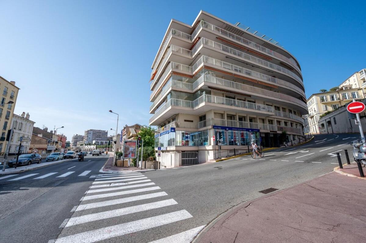 La Pompadour - Luxueux 3 P, Vue Mer, 3 Min Croisette Appartement *