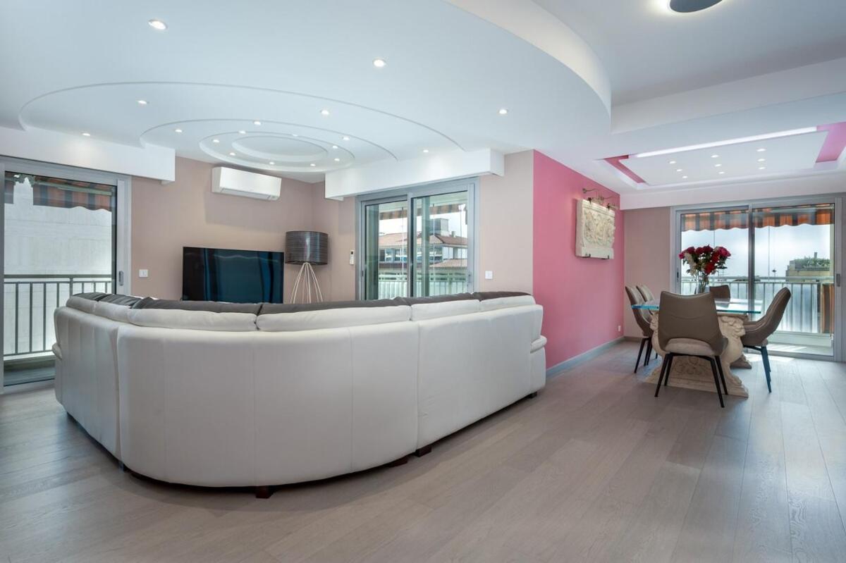 Appartement La Pompadour - Luxueux 3 P, Vue Mer, 3 Min Croisette *