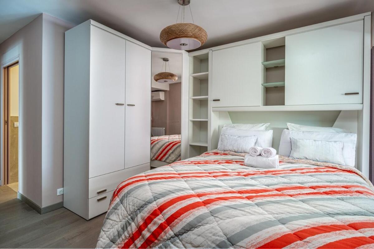 Appartement La Pompadour - Luxueux 3 P, Vue Mer, 3 Min Croisette